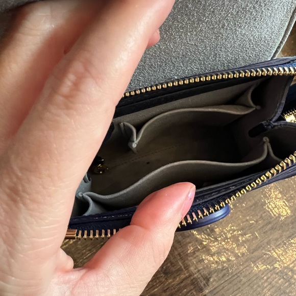 Senreve Mini Alunna Bag | Pebbled
blue - never used - no tag but brand new - Picture 8 of 10